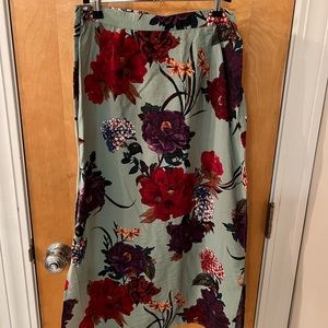 Long floral flowy skirt size 6